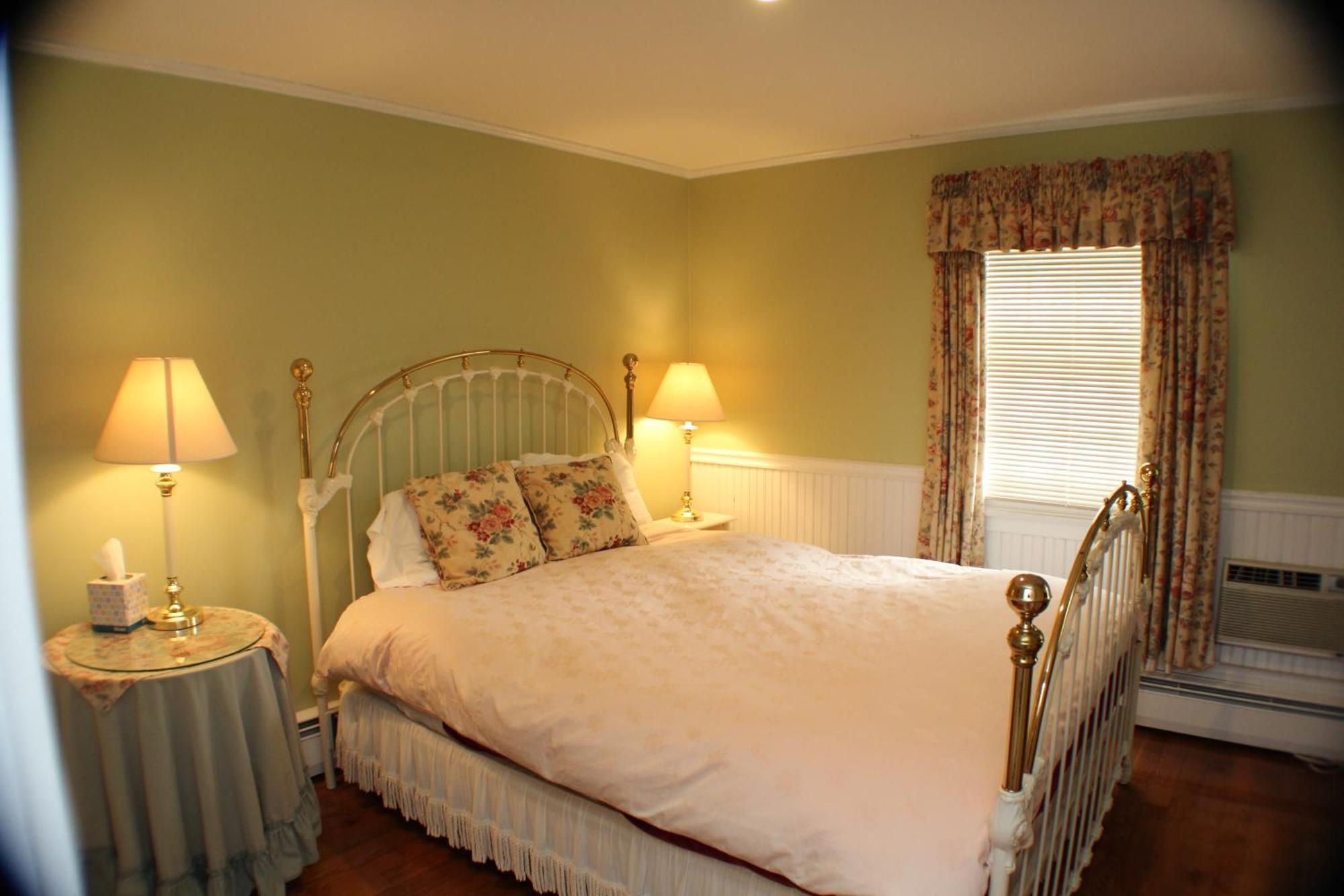 The At Quail Run Inn